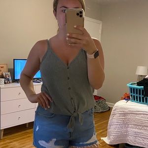 Gray button up front tie tank